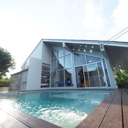 Pool Villa 3 Bedroom 10 Persons 5-Min To Tiger Zoo - Njoy Pool Villa Si Racha Exterior foto