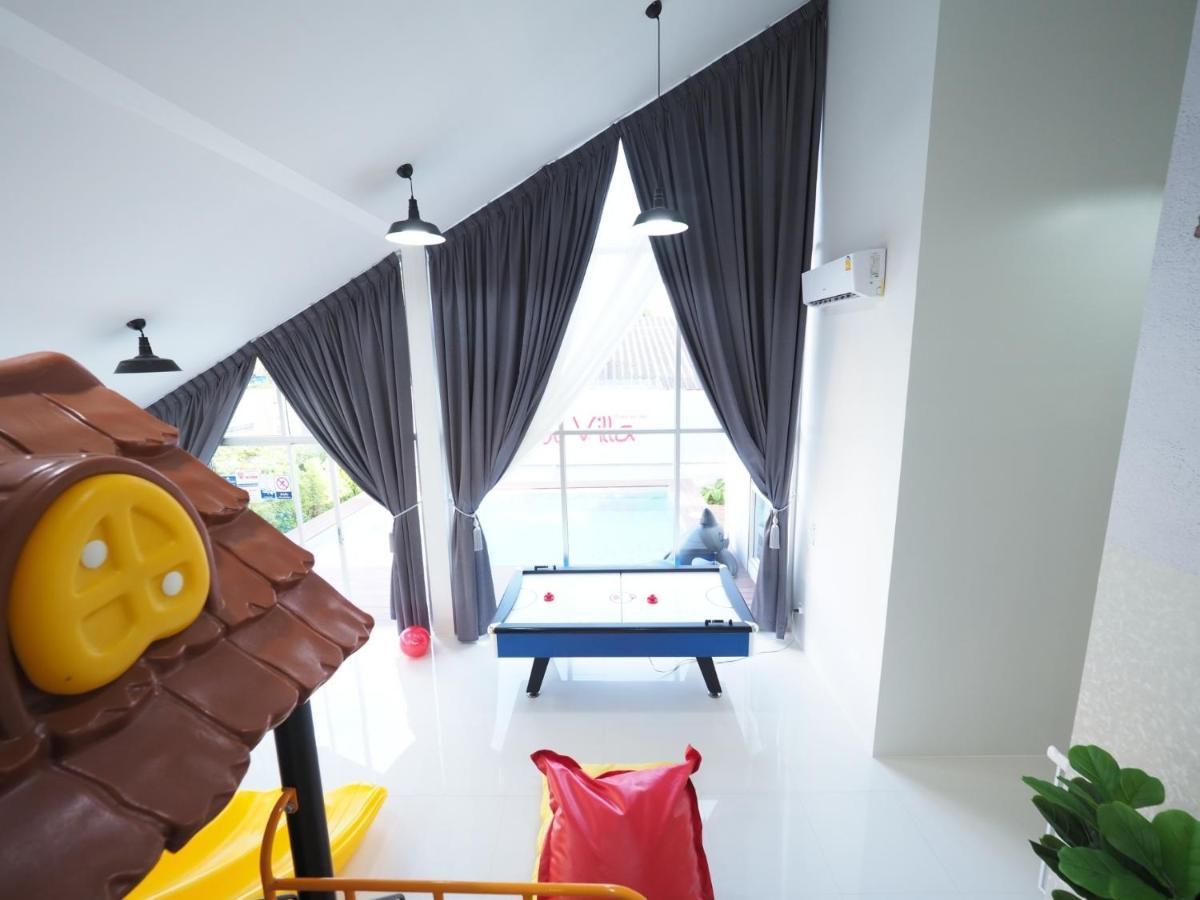Pool Villa 3 Bedroom 10 Persons 5-Min To Tiger Zoo - Njoy Pool Villa Si Racha Exterior foto